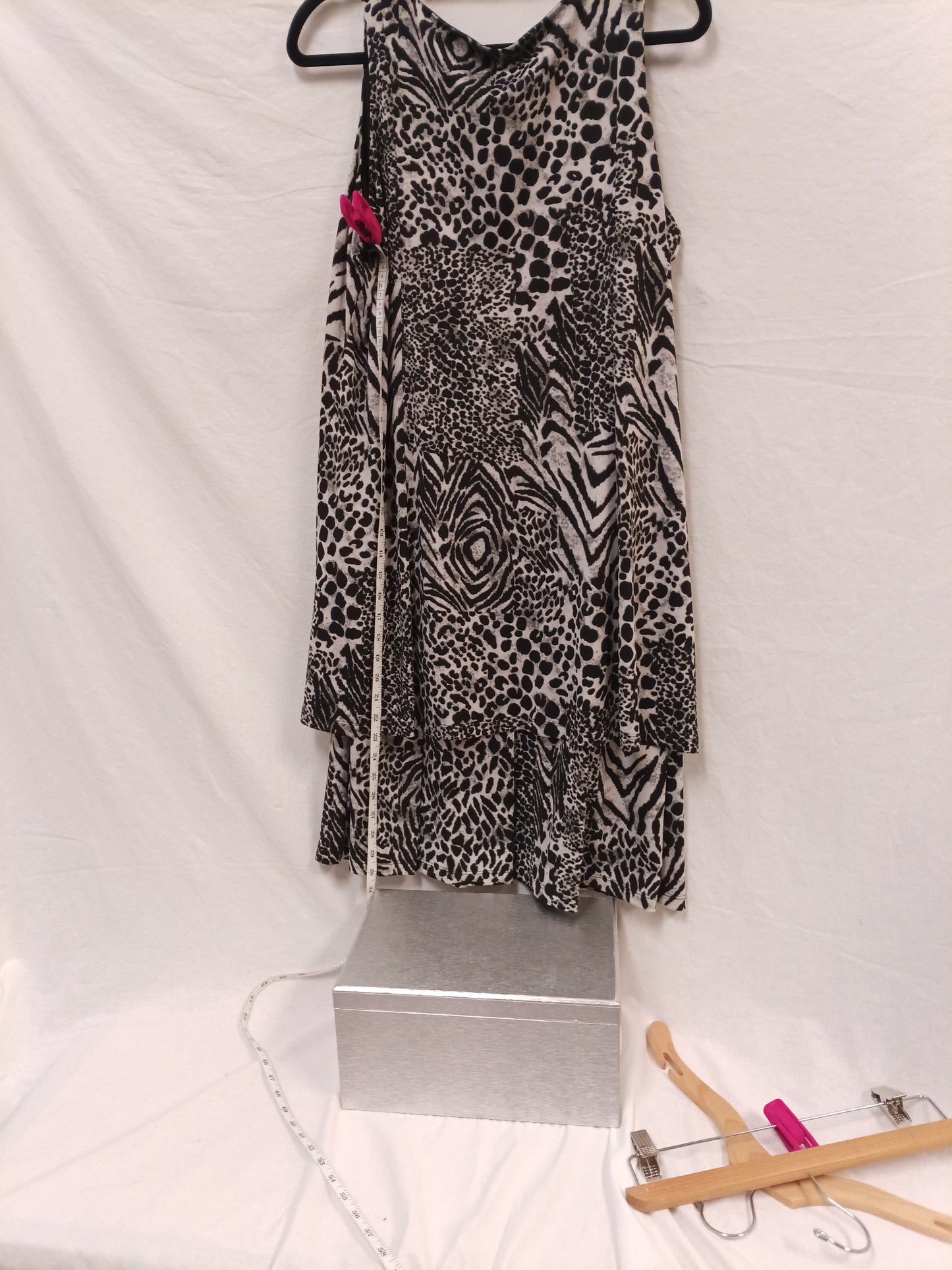 Peter Nygard Midi Dress