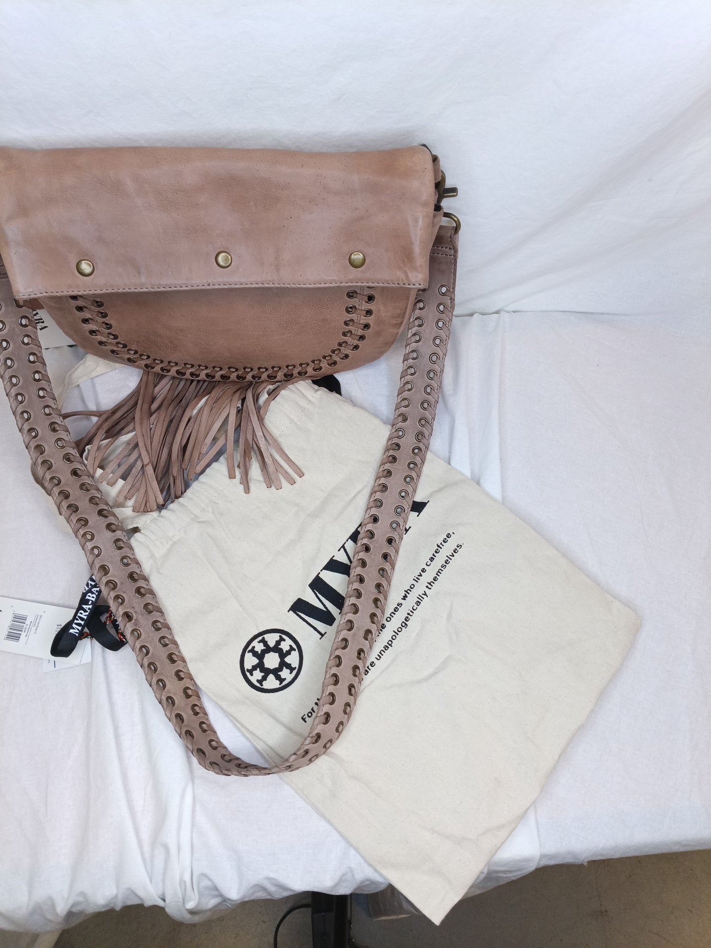 Myra Crossbody