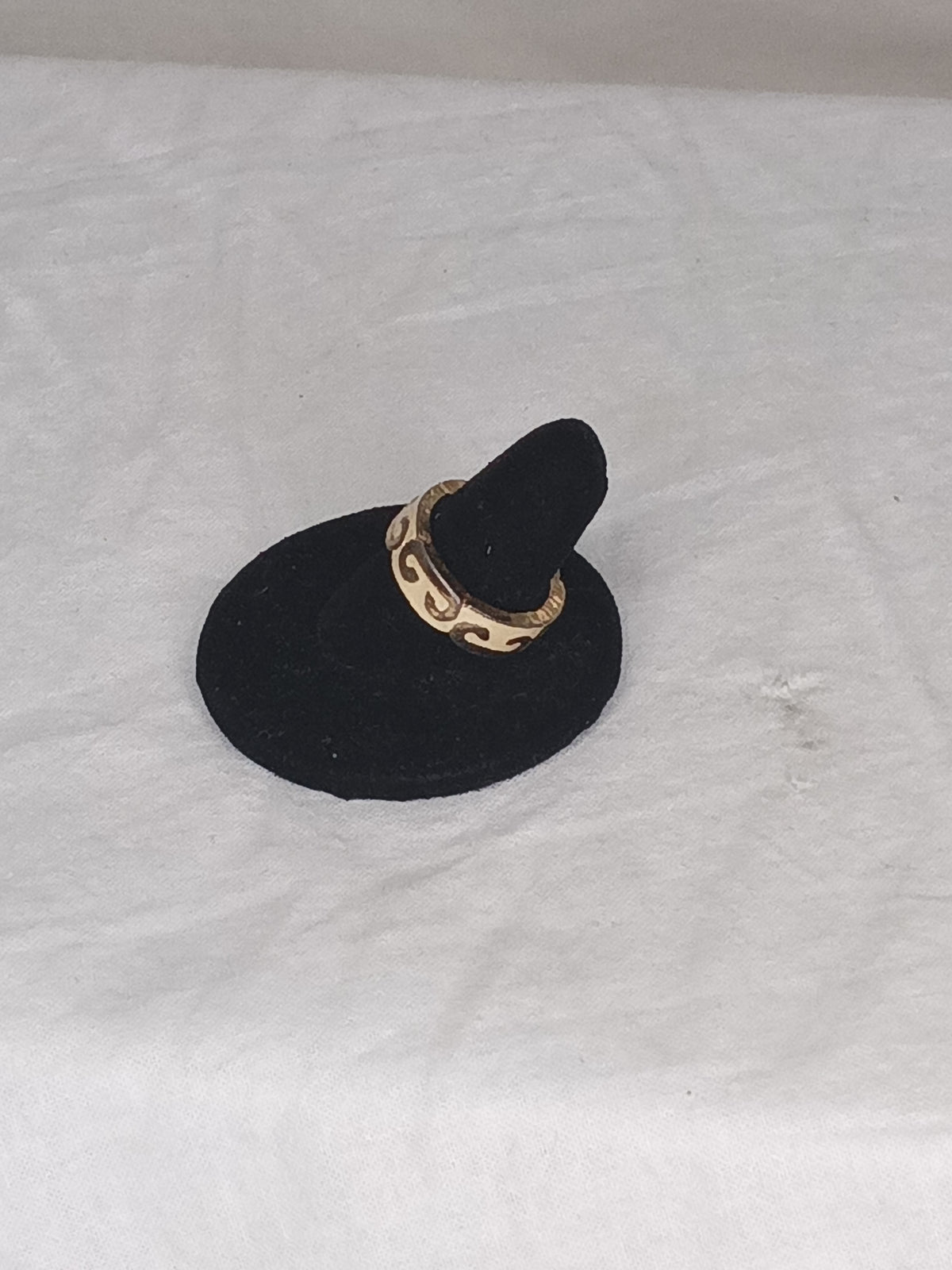 Vintage  Yellow Swirl Ring