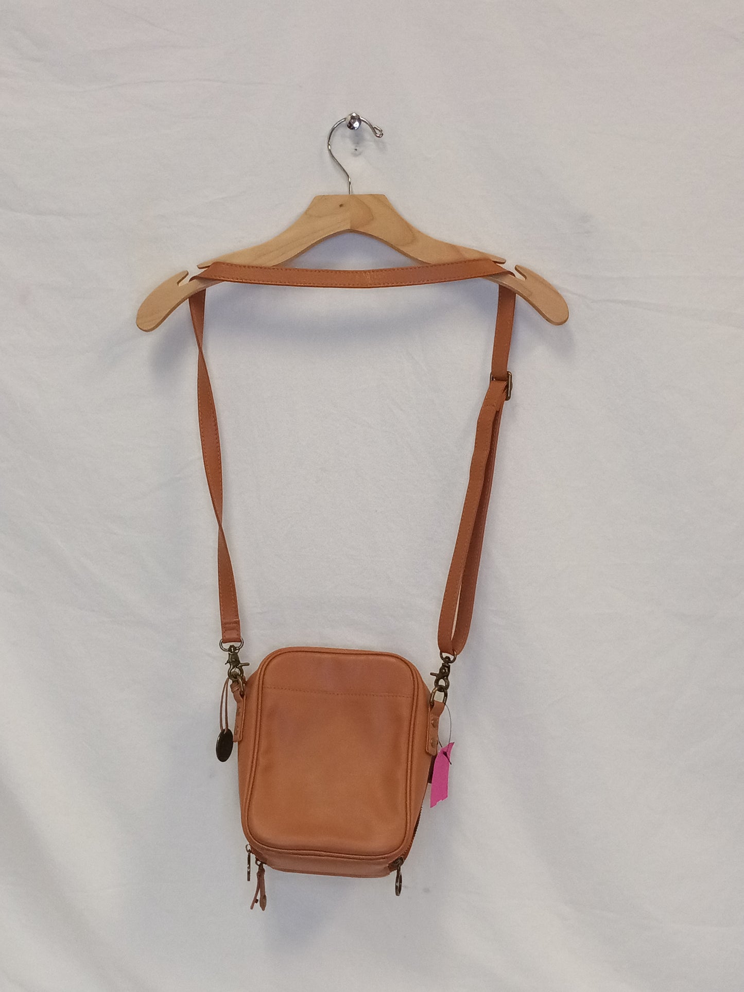 Minooy Thea Crossbody